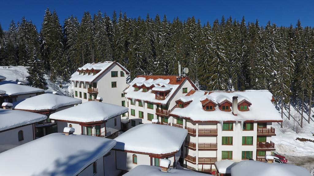 Forest Glade-Апартаменти И Стаи За Гости Pamporovo Exterior photo